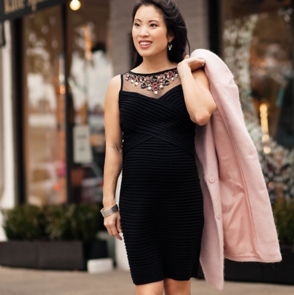 NWT Adrianna Papell Illusion Netted Jeweled Cocktail Dress Size 4